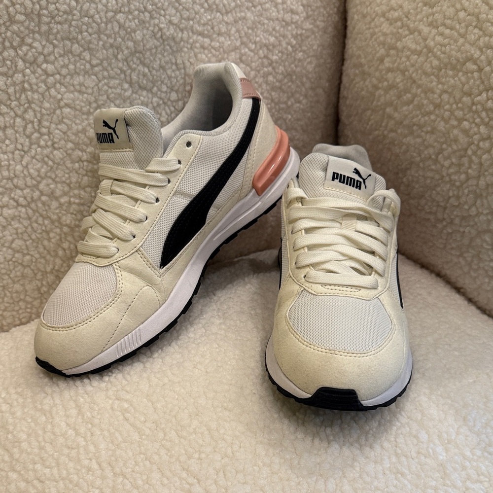 Puma Cream and Black Sneakers with Pink Highlights